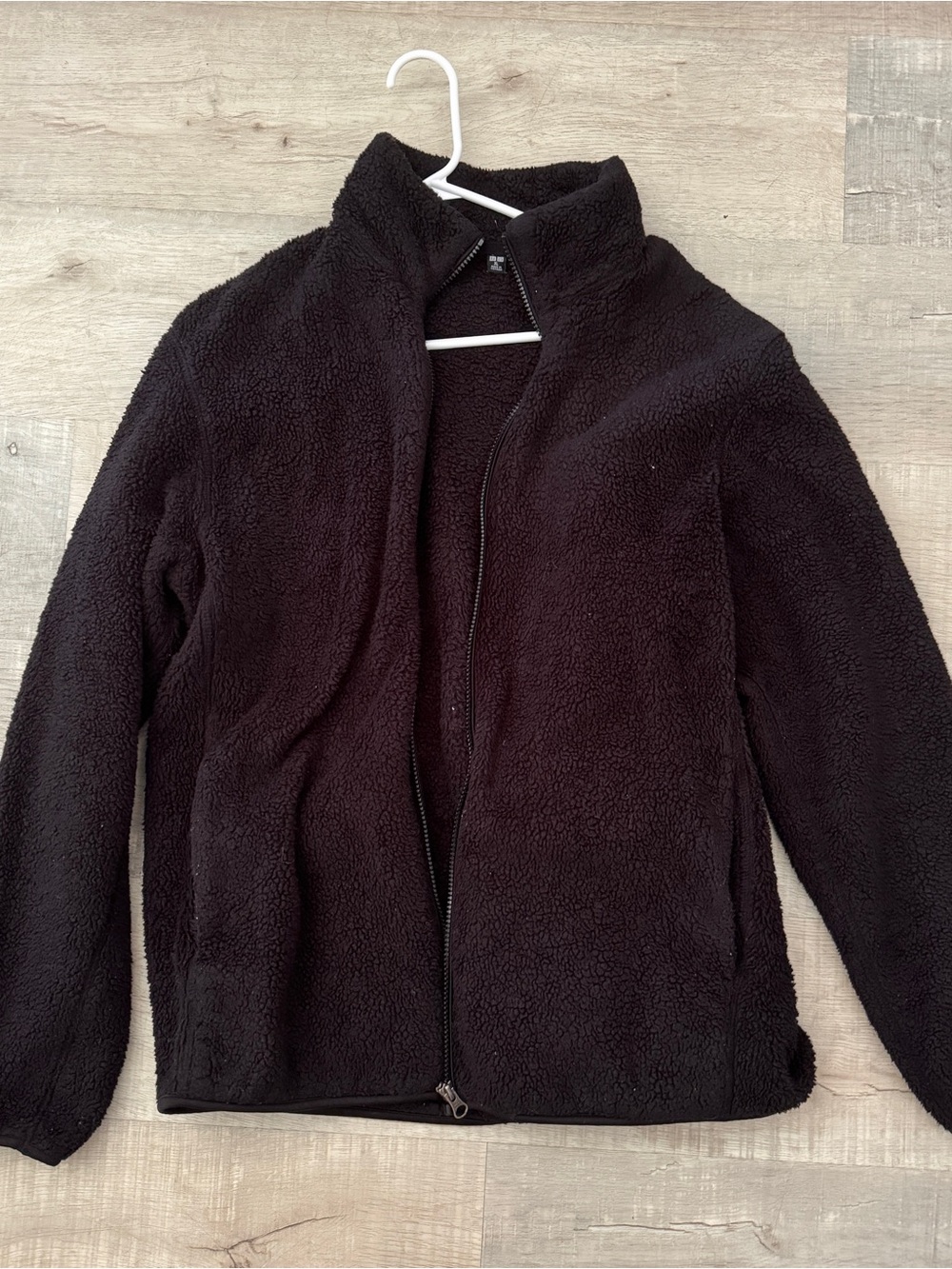 Uniqlo Men's Black Sherpa Puffer Jacket